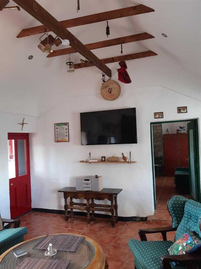 Back2Roots - Beautifully Restored Cottage, Doochary Exteriér fotografie
