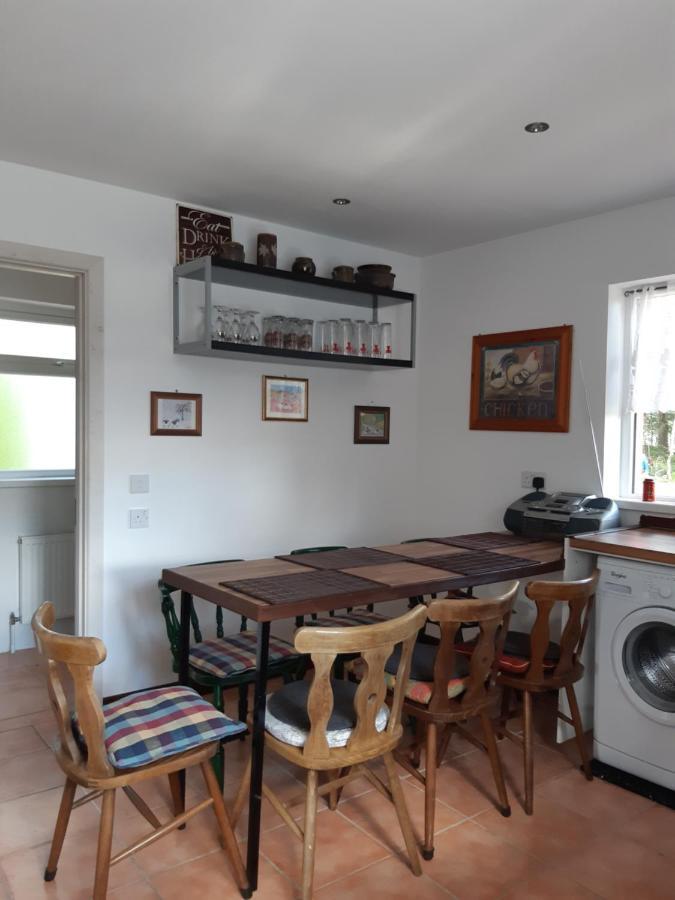 Back2Roots - Beautifully Restored Cottage, Doochary Exteriér fotografie