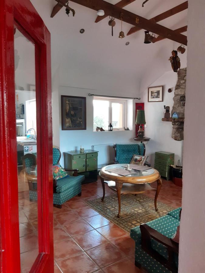 Back2Roots - Beautifully Restored Cottage, Doochary Exteriér fotografie