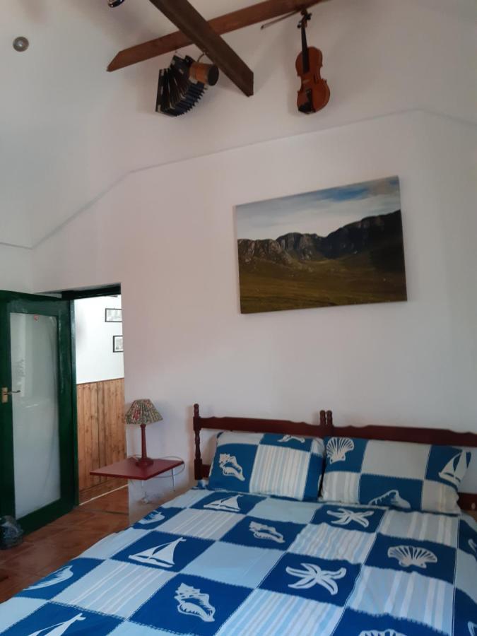 Back2Roots - Beautifully Restored Cottage, Doochary Exteriér fotografie